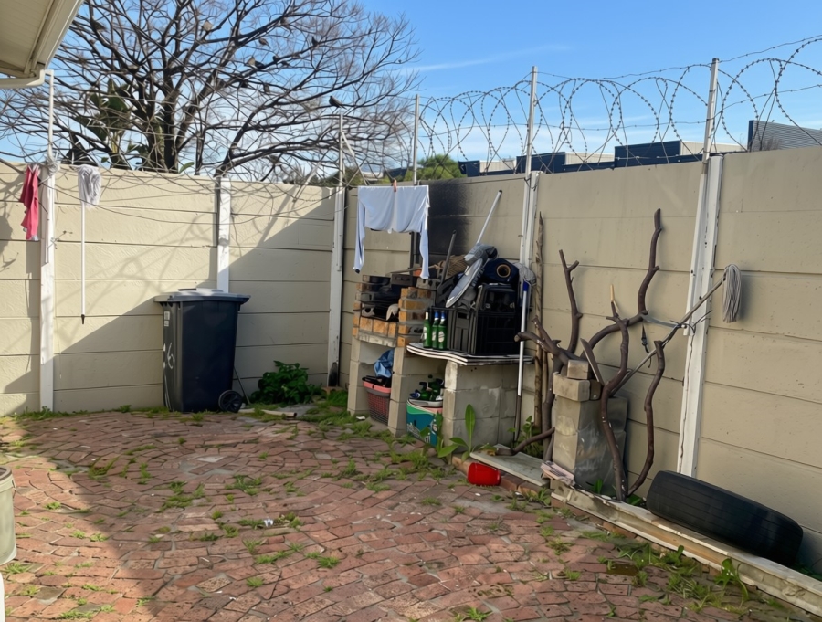 3 Bedroom Property for Sale in Summer Greens Western Cape